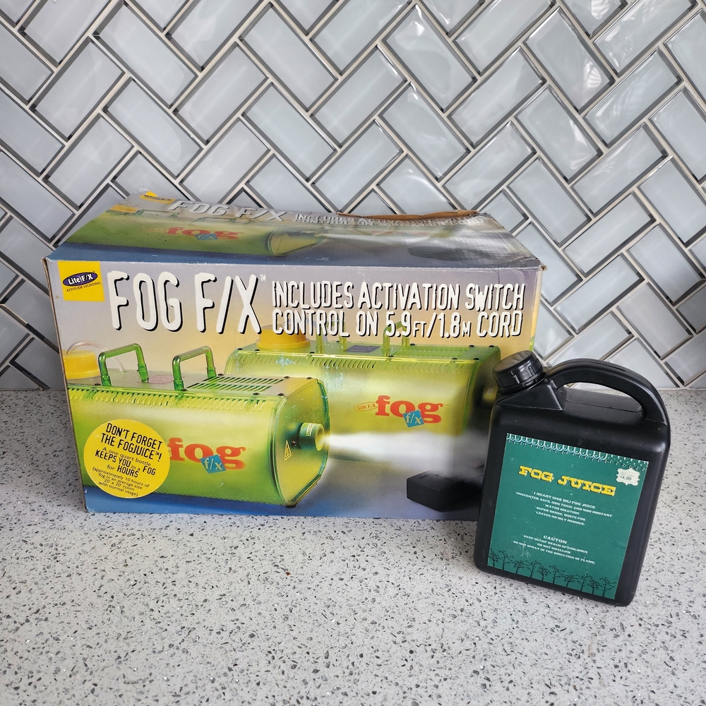 Fog F/X Machine with Fog Juice